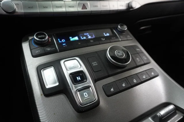 Used 2021  Hyundai Calligraphy image 28