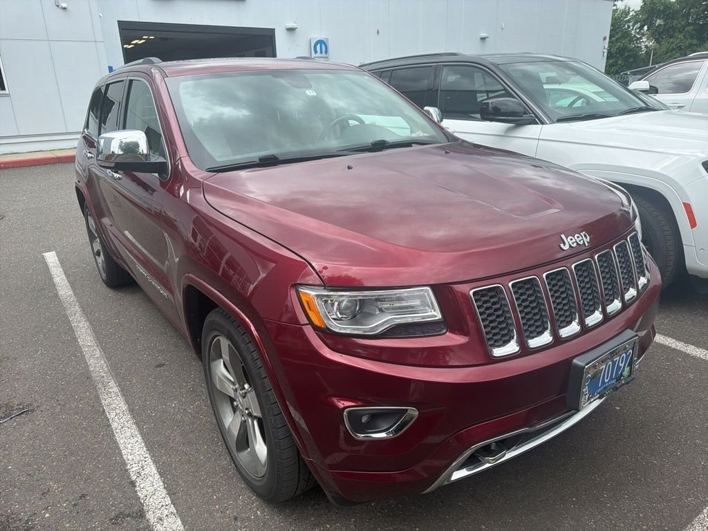 2016 Jeep Grand Cherokee Overland 4WD's photo