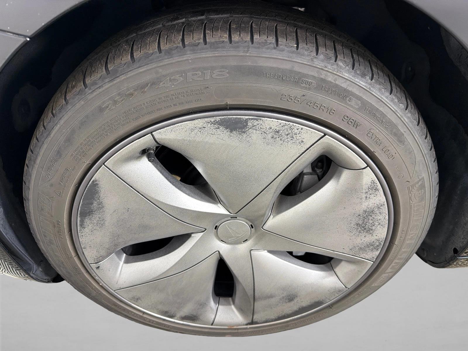Used 2018 Black Tesla Long Range Battery image 13