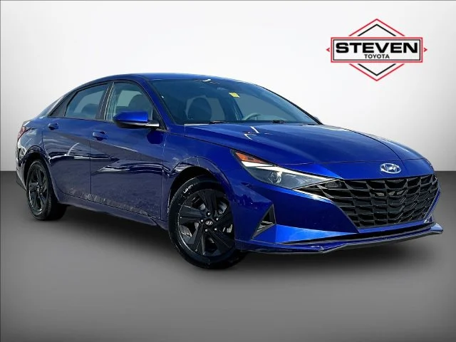Used 2023 Blue Hyundai SEL image 1