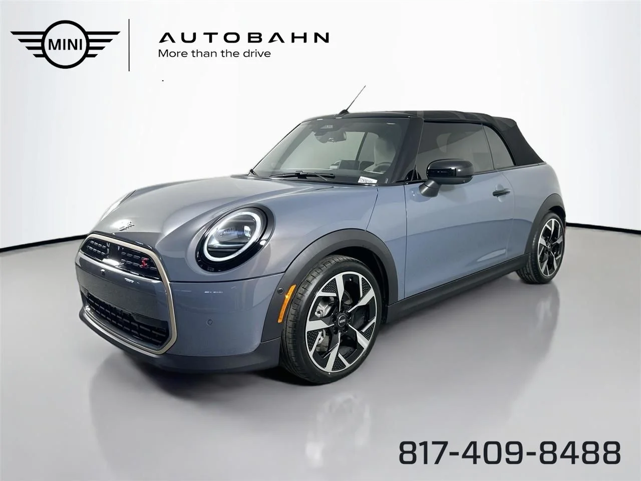 2026 MINI Convertible Cooper S's photo