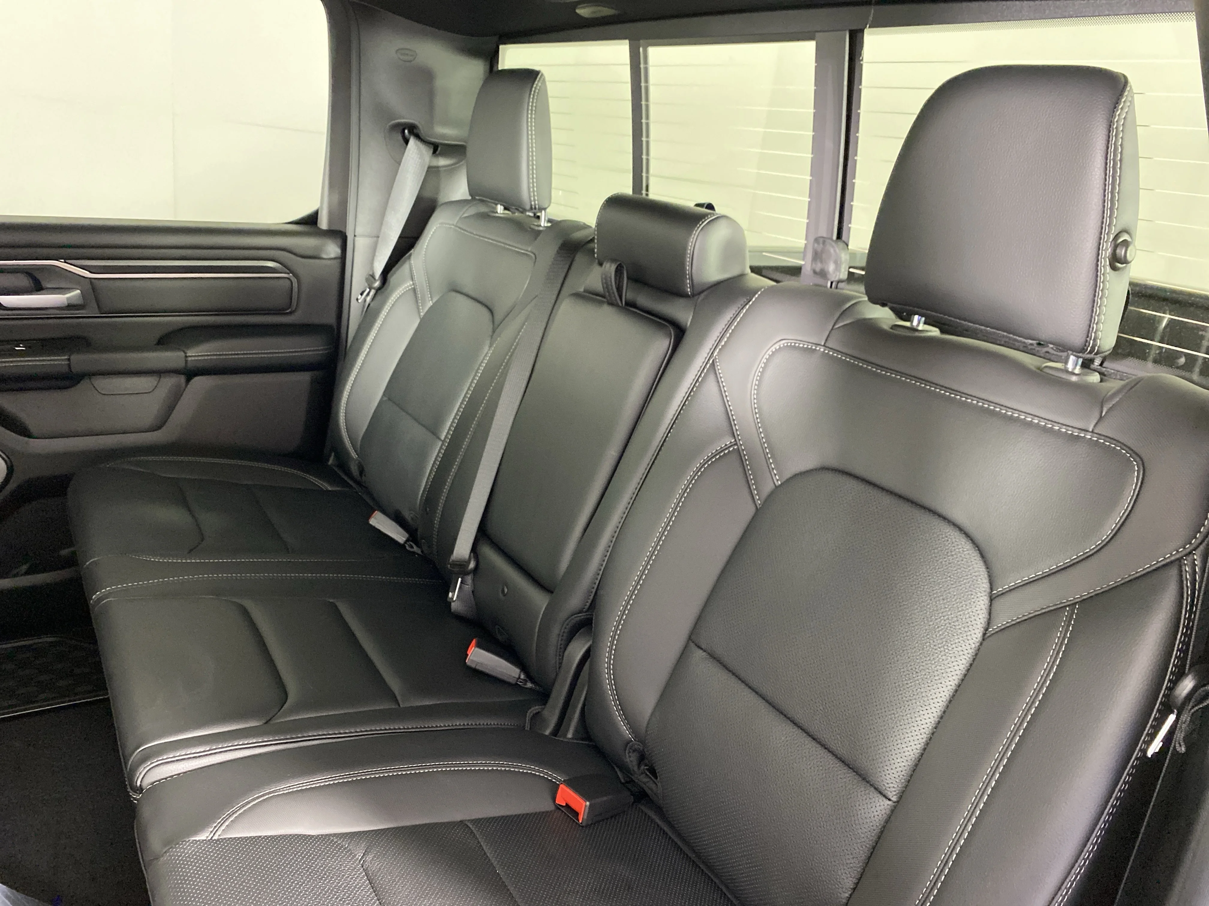 New 2026 Granite Crystal Metallic Clear-Coat Exterior Paint RAM Rebel image 32