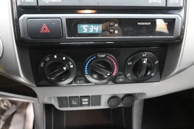 Used 2013 Red Toyota Base image 12