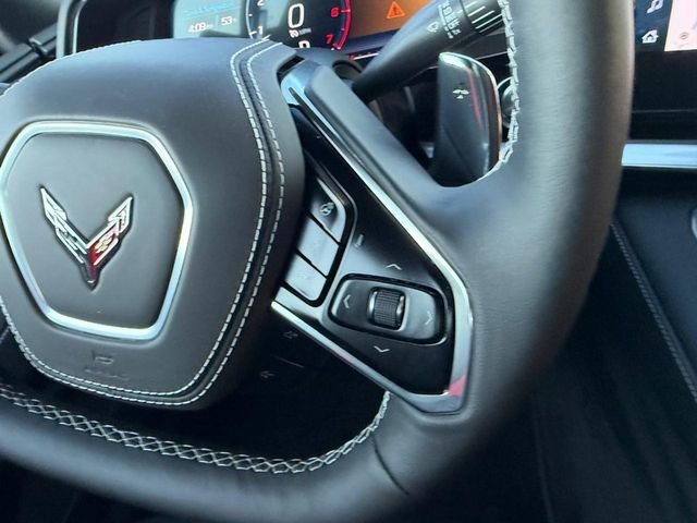 2025 Chevrolet Corvette 2LT - Photo 13