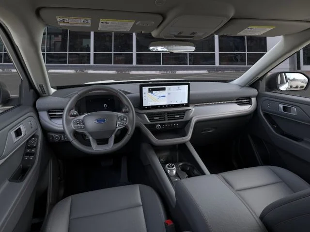 New 2026 Star White Metallic Tri-Coat Ford Active image 9