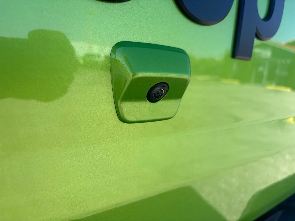 New 2026 Mojito Exterior Paint Jeep Sahara image 12