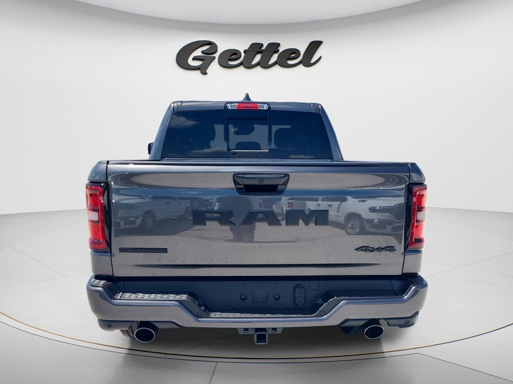 New 2026 Granite Crystal Metallic Clearcoat RAM Big Horn/Lone Star image 6