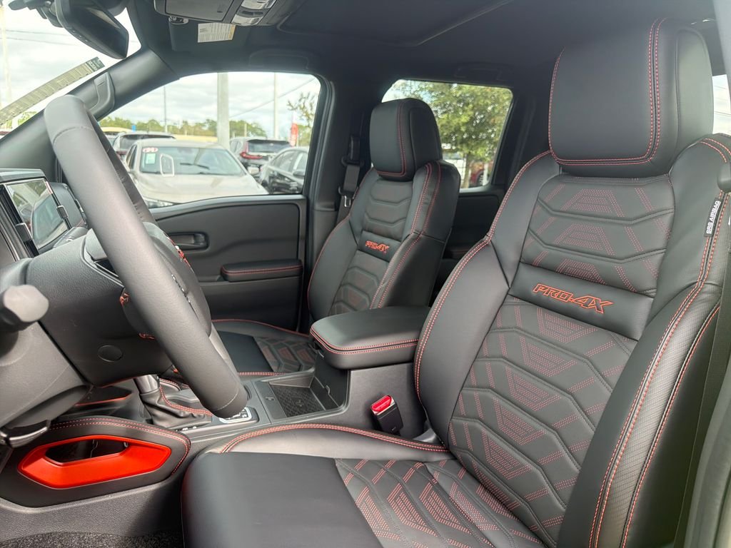 New 2026 Nissan Frontier PRO-4X 4D Crew Cab