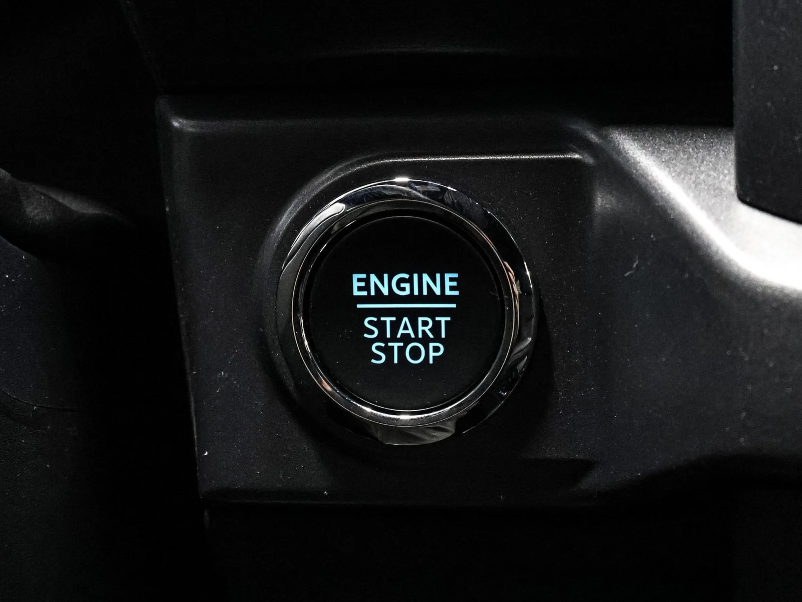 New 2026 Antimatter Blue Metallic Ford XLT image 37
