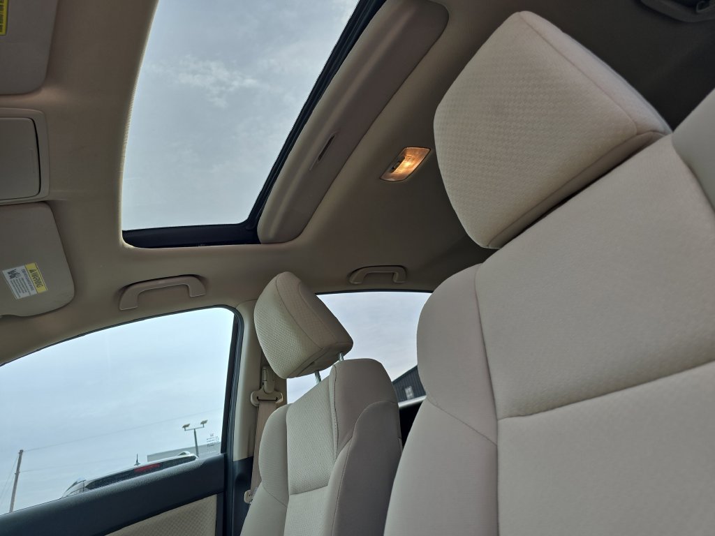 Used 2015  Honda EX image 26