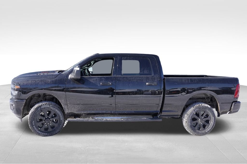 New 2026 Diamond Black Crystal Pearl-Coat Exterior Paint RAM Tradesman image 6