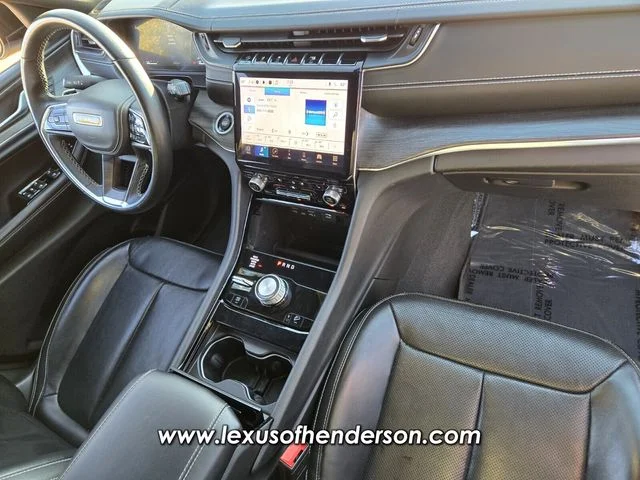 Used 2021 Silver Jeep Overland image 19