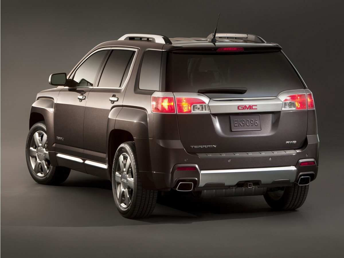 Used 2013 Black GMC Denali image 1