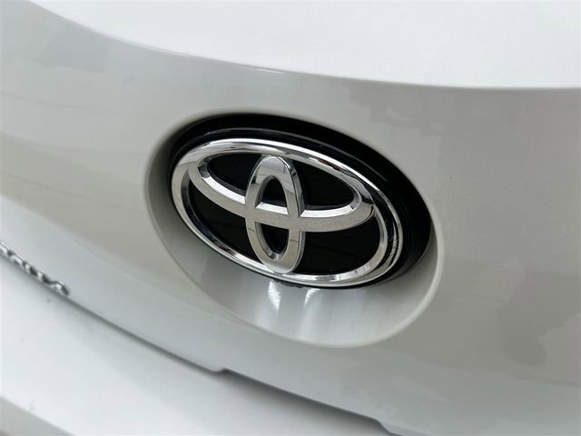 2025 Toyota Corolla Hatchback XSE - Photo 38