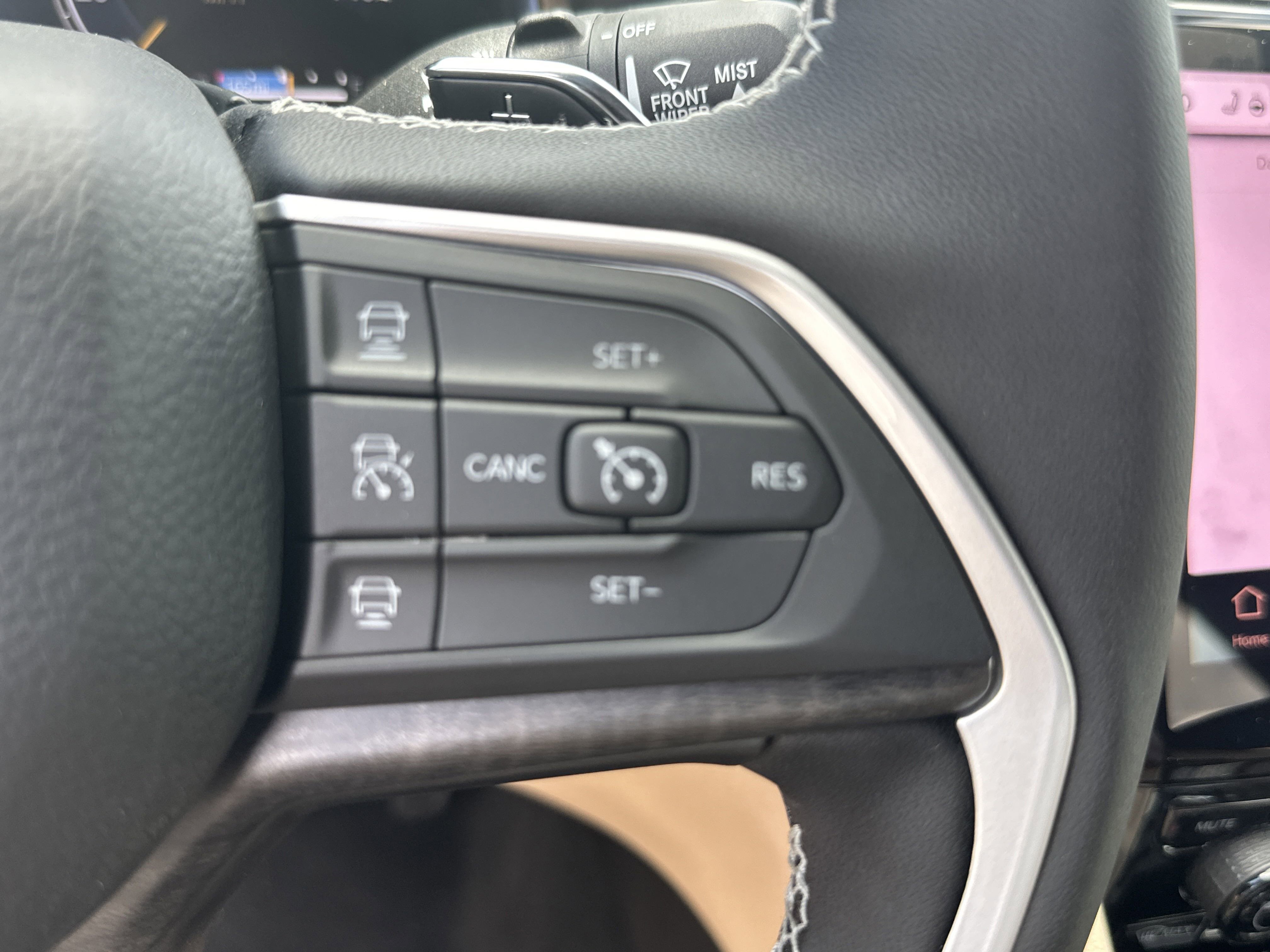2025 Jeep Grand Cherokee Limited - Photo 32