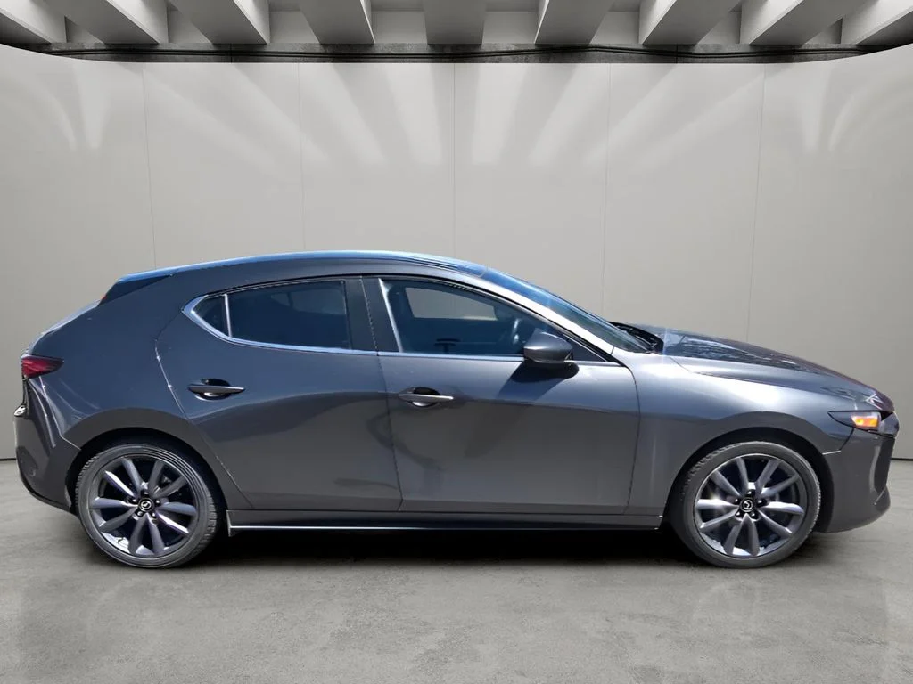 Used 2021 Machine Gray Metallic Mazda Select image 11