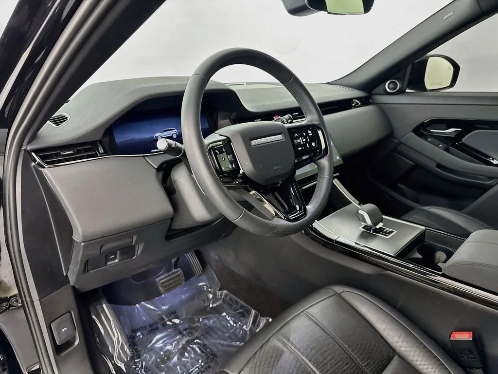 Used 2026 Black Land Rover Core S image 9