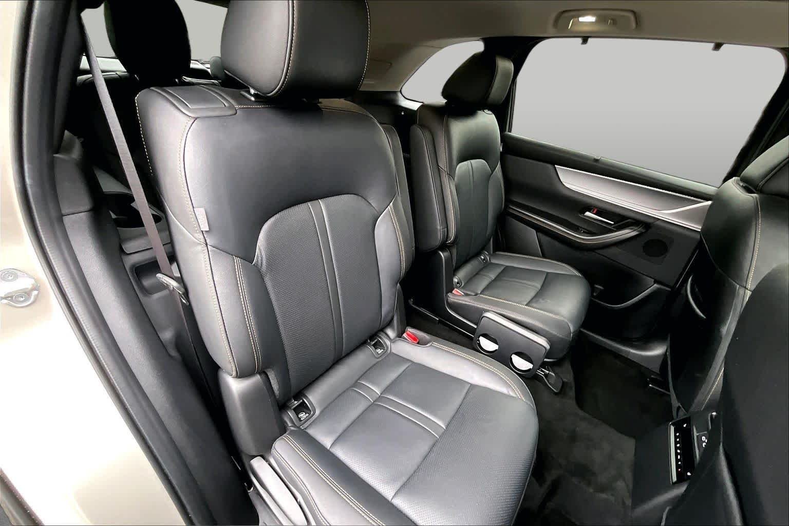 Used 2026 Platinum Quartz Mazda Premium Sport image 21