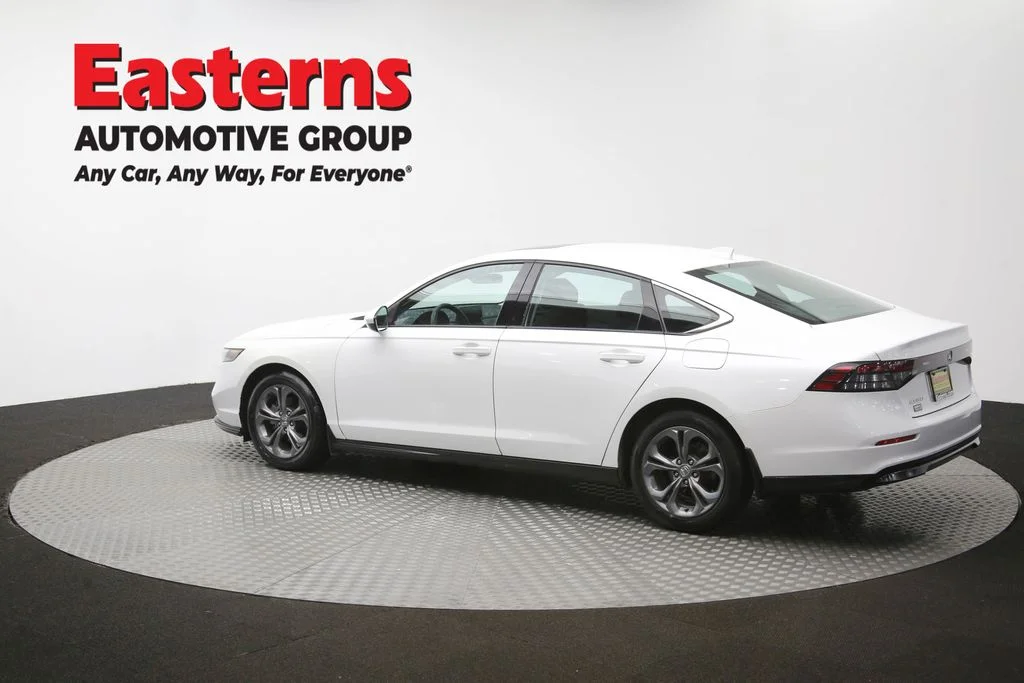 Used 2024 White Honda EX image 62