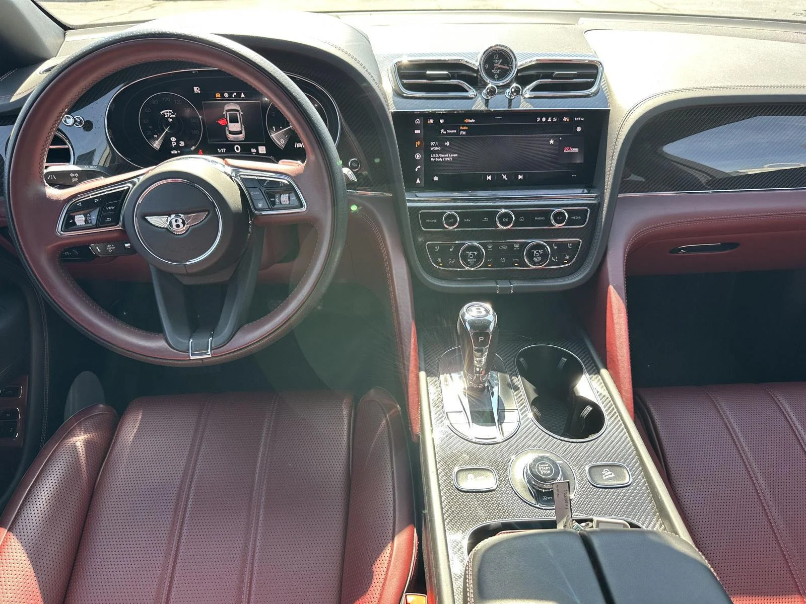 Certified Used 2022  Bentley V8 image 27