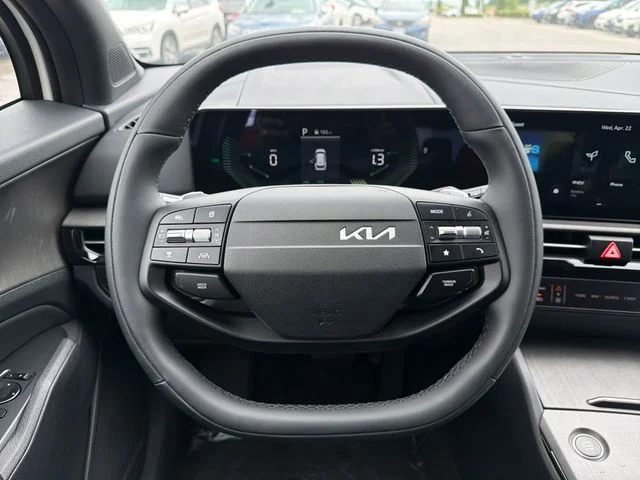 New 2026 Snow White Pearl Kia X-Line image 10
