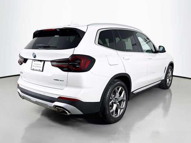 Used 2024 White BMW sDrive30i image 7