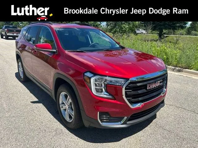2024 GMC Terrain SLE AWD's photo