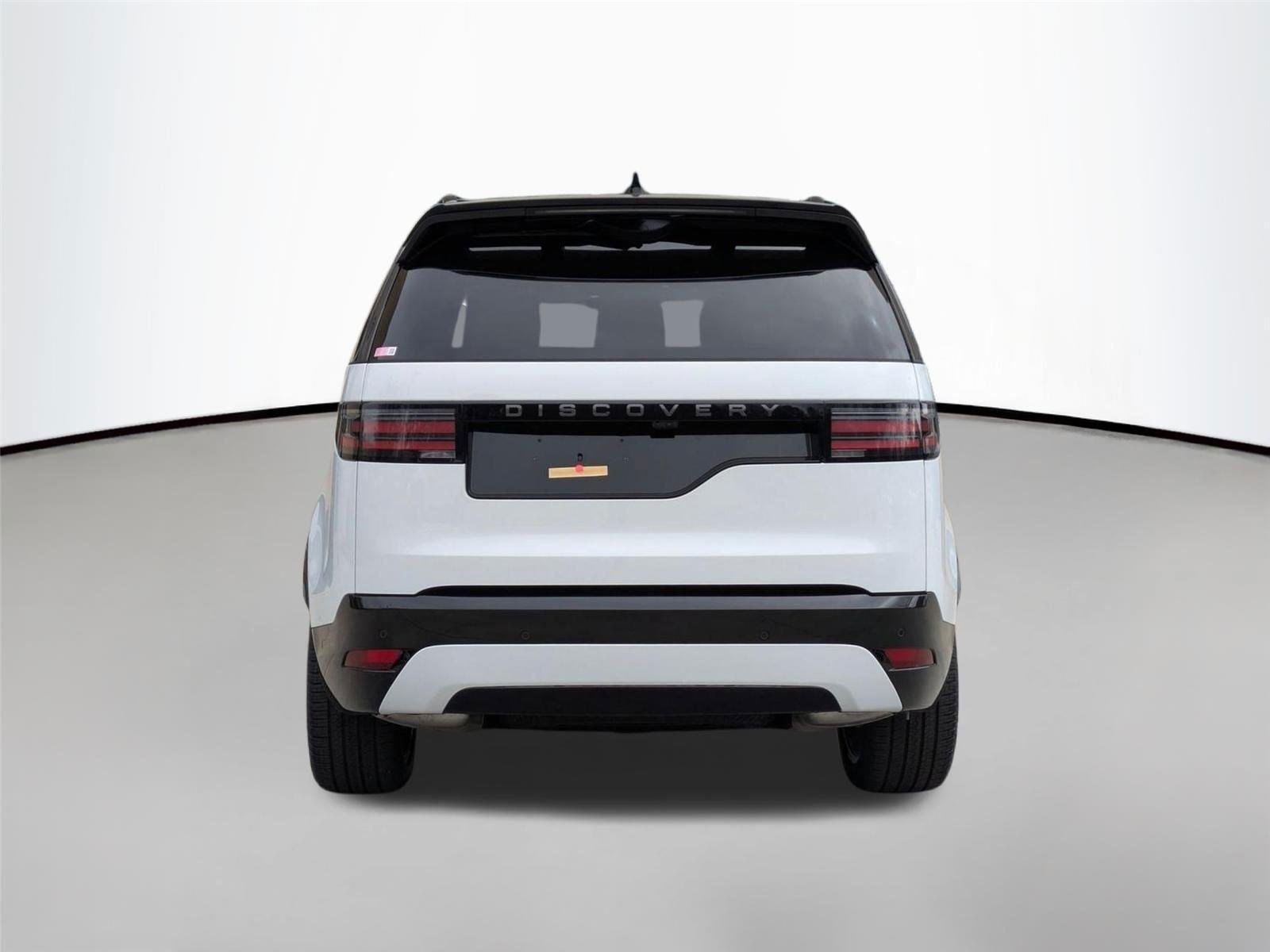 Used 2026 Fuji White Land Rover Dynamic SE image 6