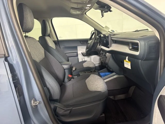 New 2026 Azure Gray Metallic Tri-Coat Ford XLT image 4