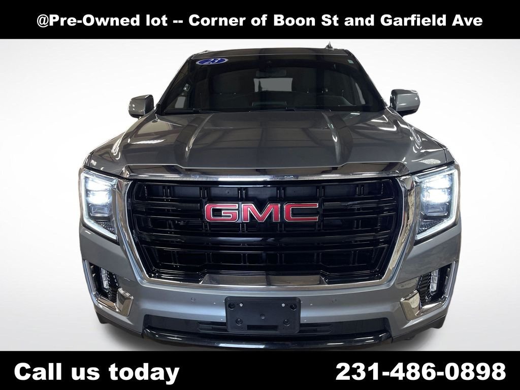 Used 2023  GMC SLE image 8