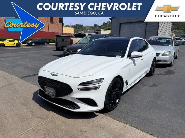 2023 Genesis G70 2.0T Standard's photo