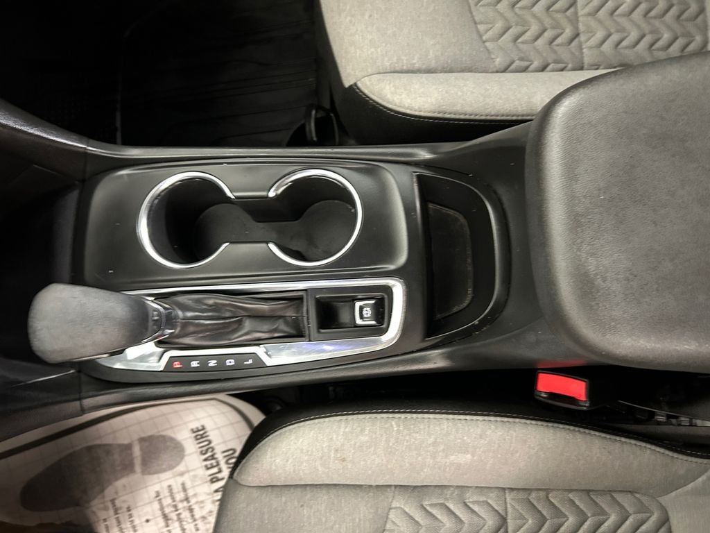 Used 2023 Gray Chevrolet LS image 23