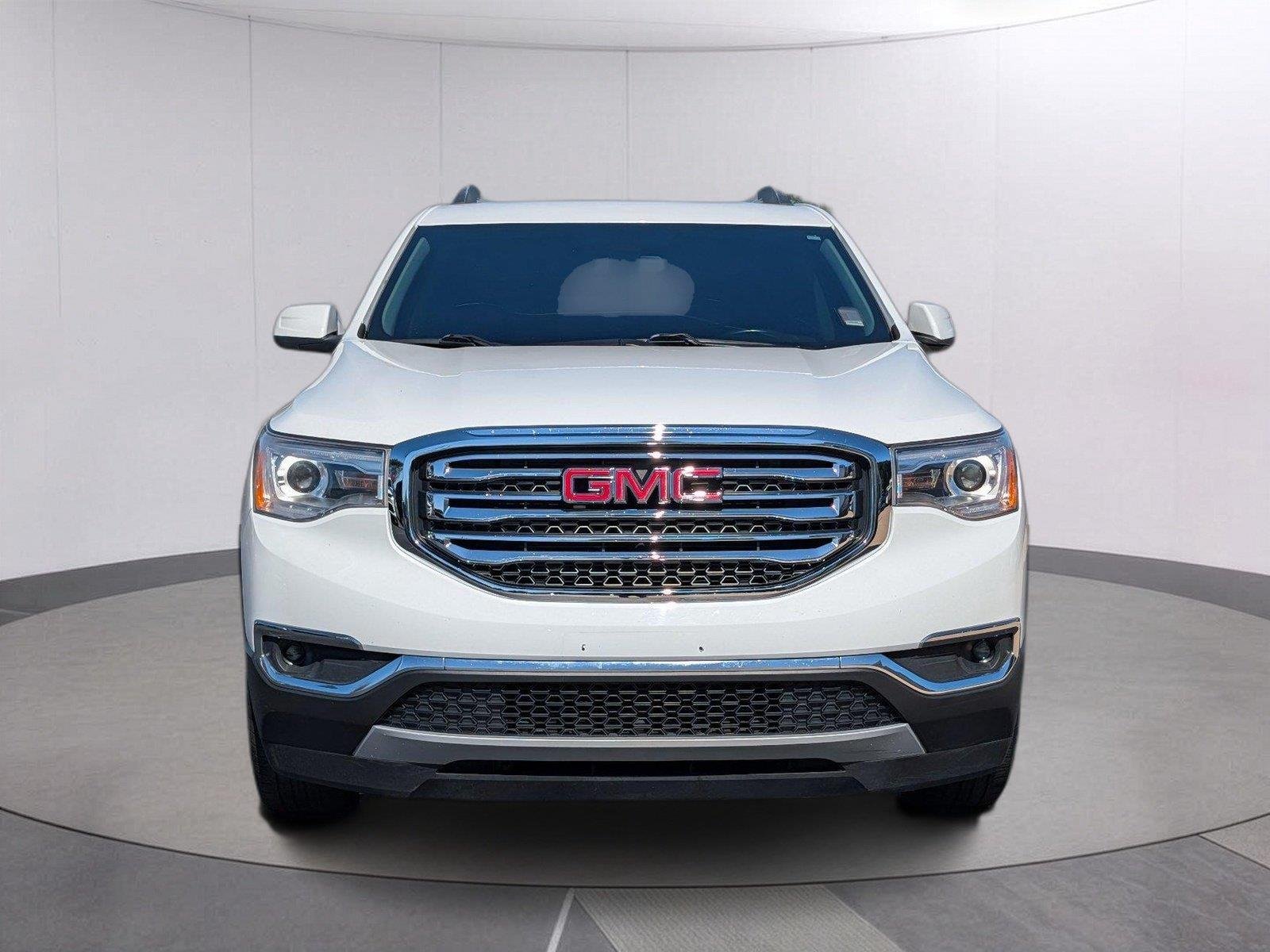 Used 2019 Summit White GMC SLE image 8