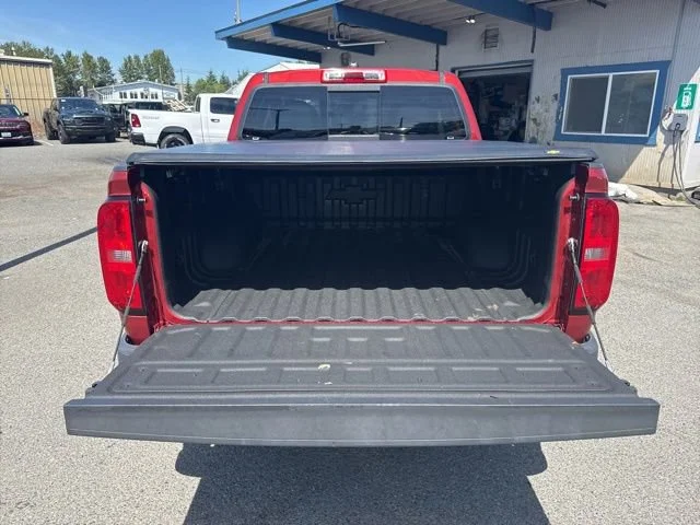 Used 2016 Red Rock Metallic Chevrolet 4WD LT image 15