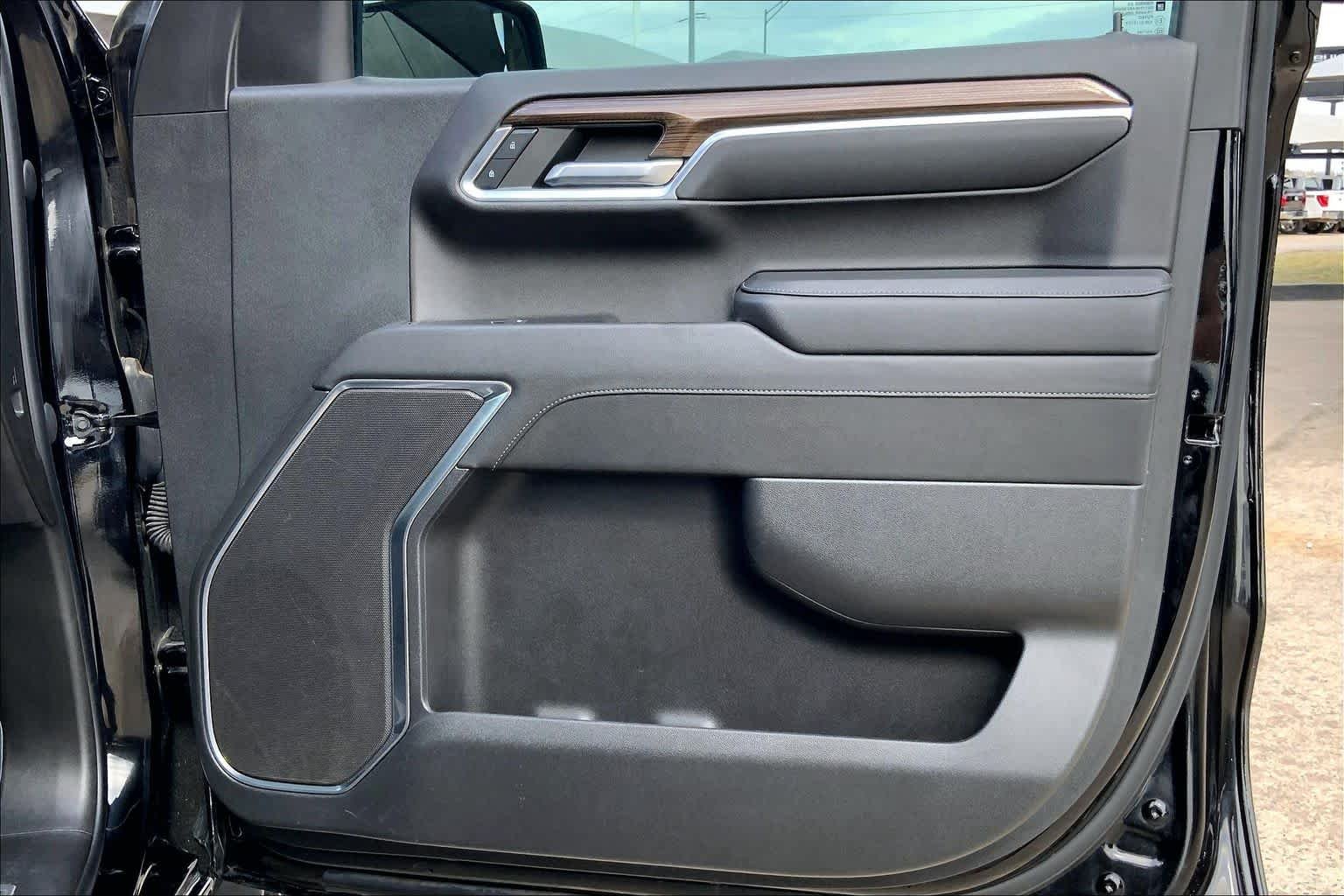 2023 Chevrolet Silverado 1500 RST - Photo 22