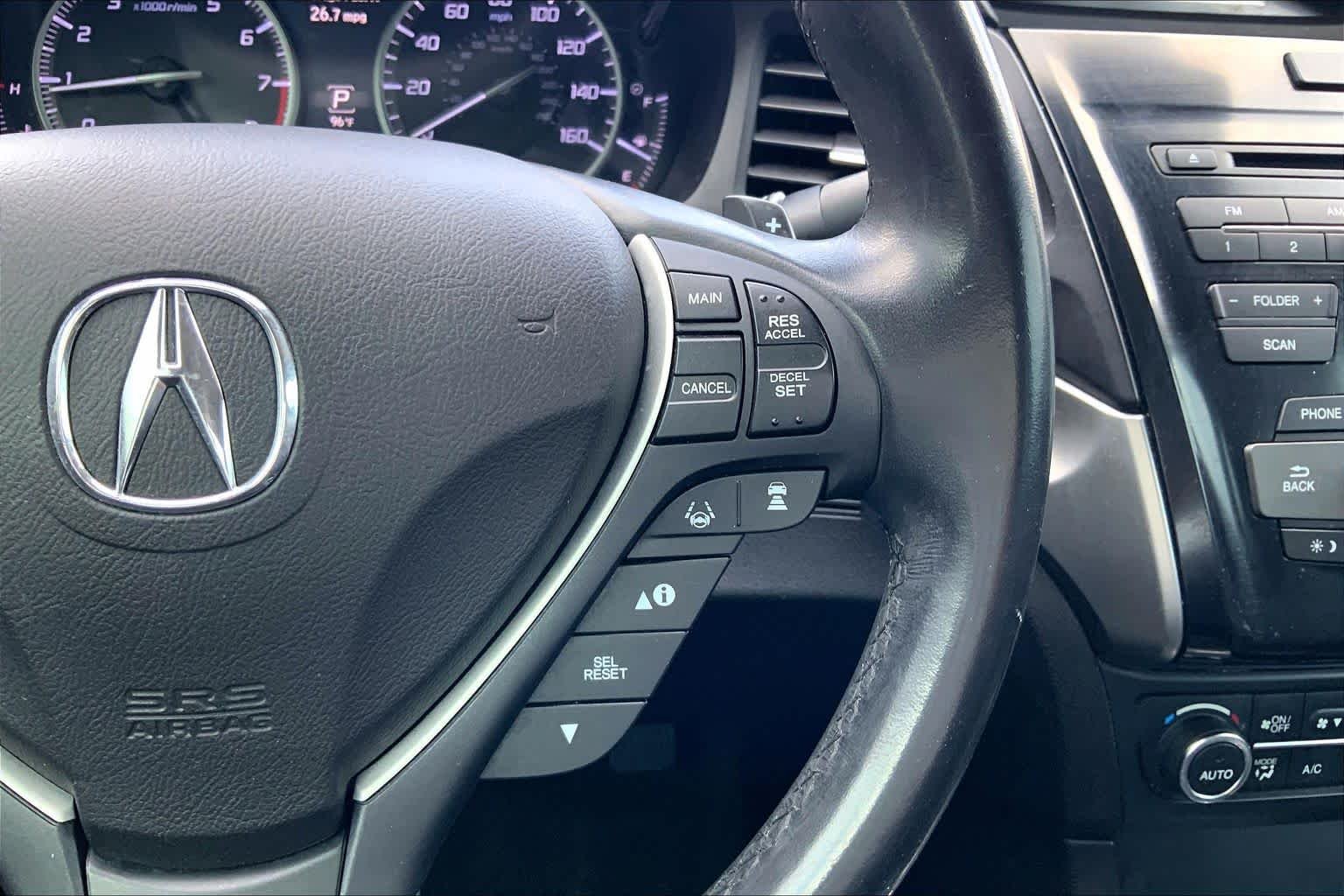 Used 2019 Platinum White Pearl Acura  image 24