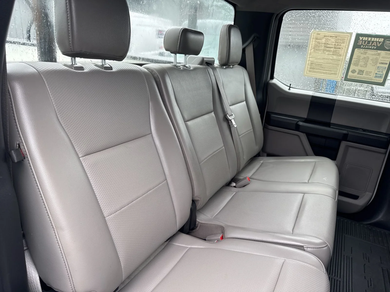 Used 2019 White Ford XL image 7