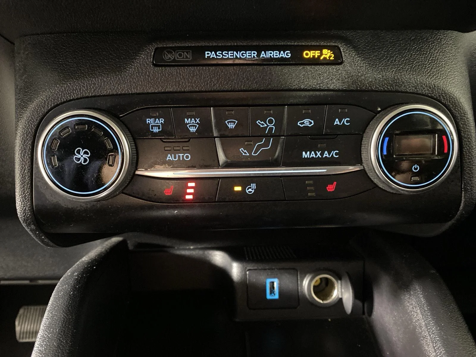 Used 2020 Magnetic Ford SEL image 19