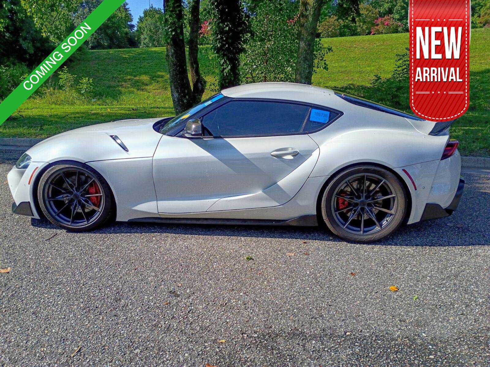 Used 2020 Absolute Zero Toyota 3.0 Premium image 1