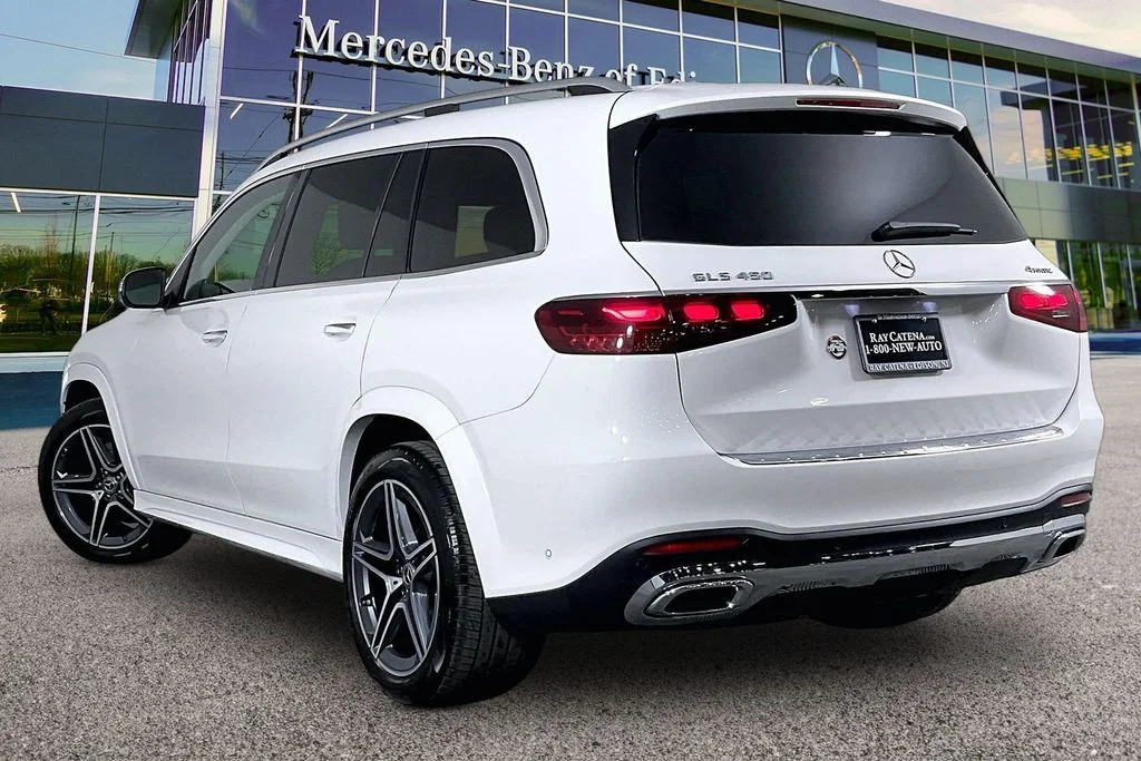 2026 Mercedes-Benz GLS Base - Photo 2