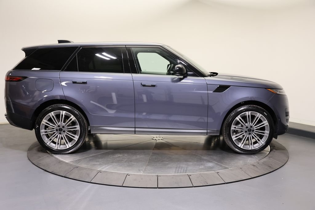 New 2026 Varesine Blue Land Rover SE image 6
