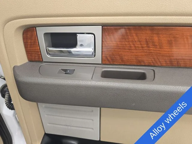 Used 2009 White Sand Tri-Coat Ford Lariat image 14