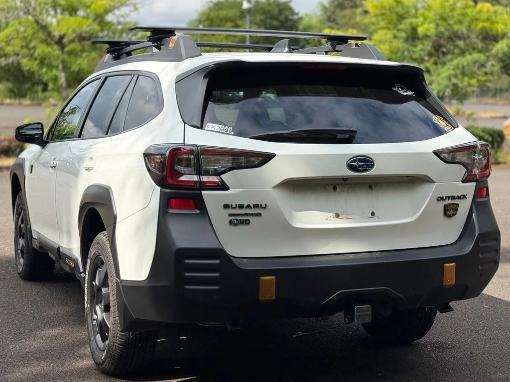 Used 2025 White Subaru Wilderness image 3