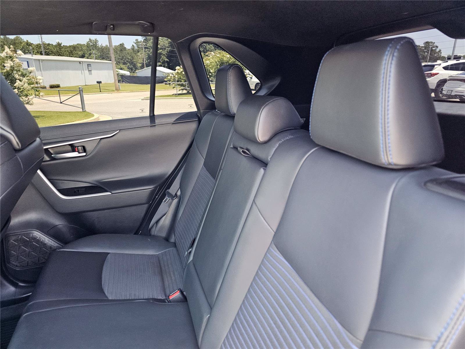 2021 Toyota RAV4 XSE - Photo 34