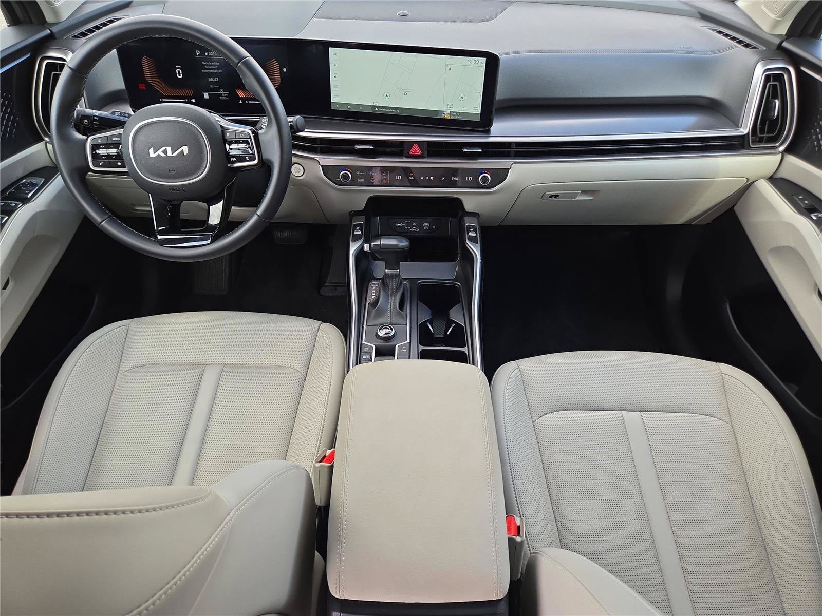 Used 2025 Silver Kia S image 17