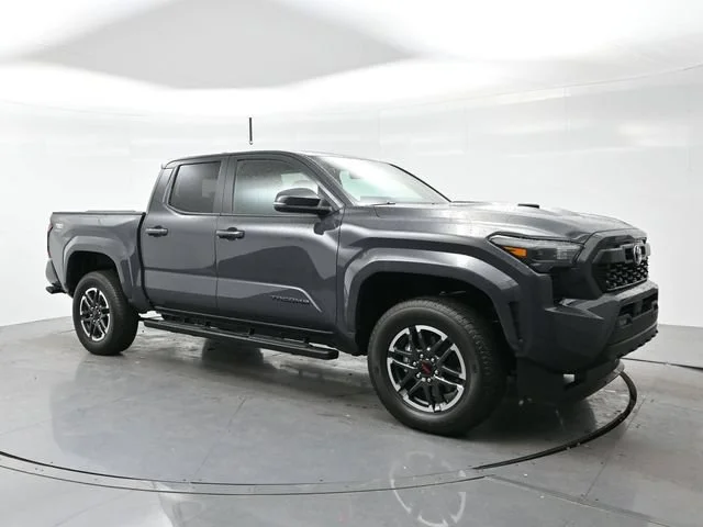 Used 2025 Underground Toyota SR5 image 1