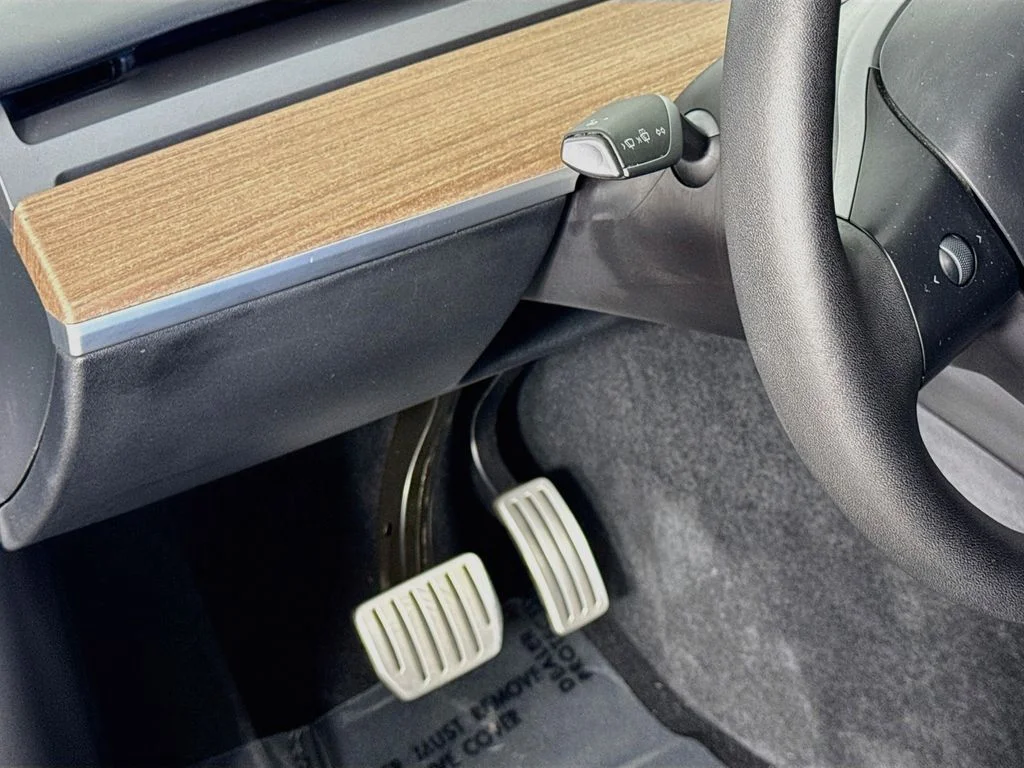 Used 2023 Black Tesla Performance image 9
