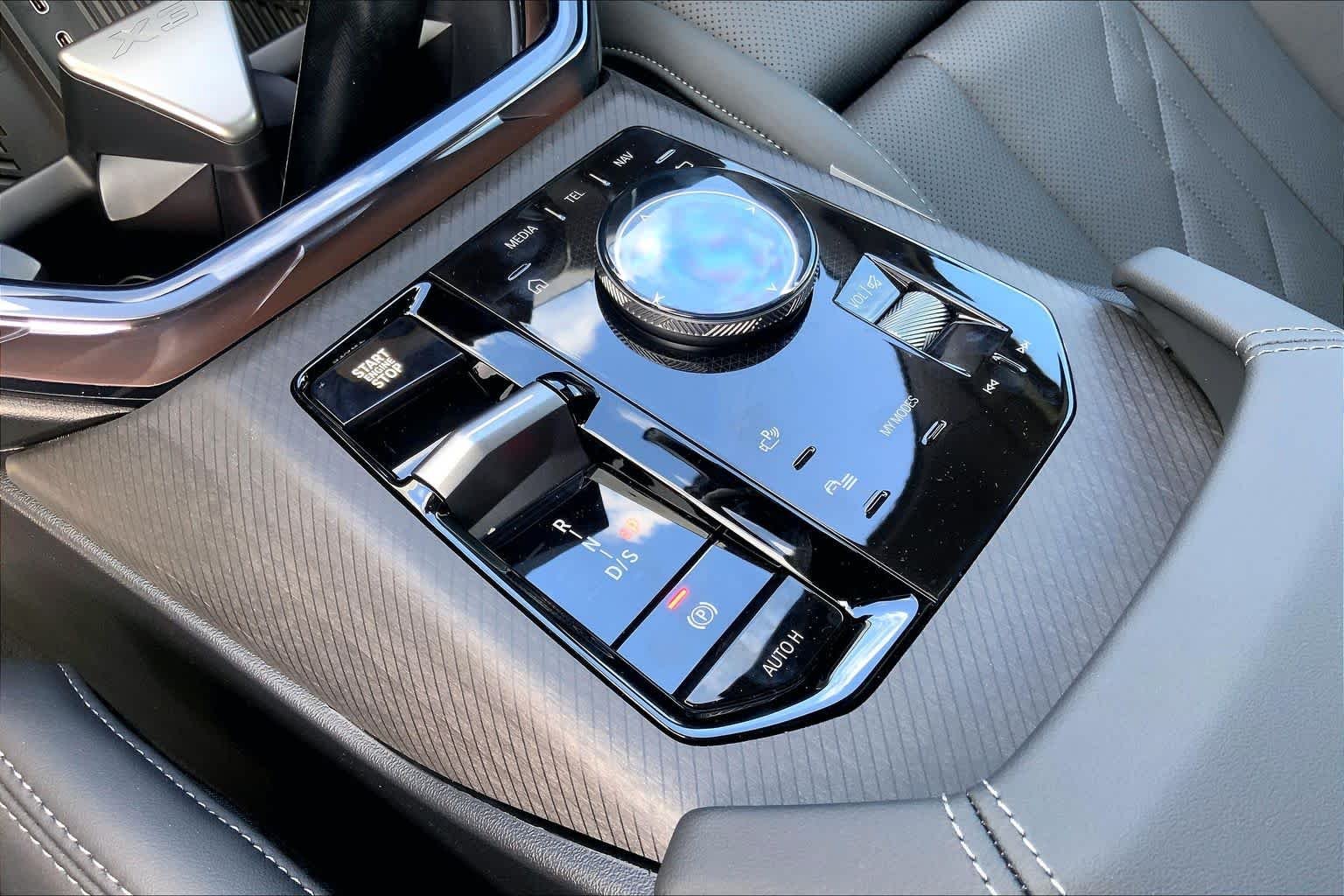 Used 2026 Dune Grey Metallic BMW 30 xDrive image 7