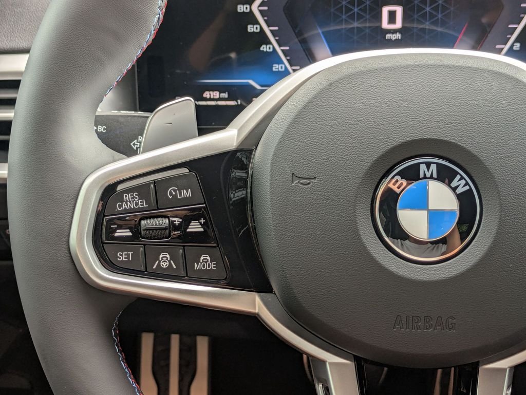 New 2026 Vegas Red Metallic BMW M340i image 15