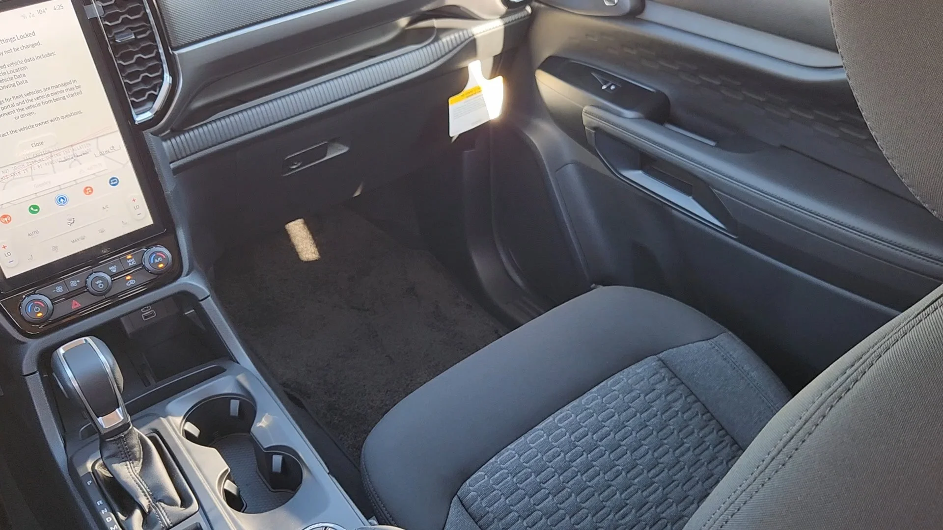 New 2026 Oxford White Ford XLT image 34